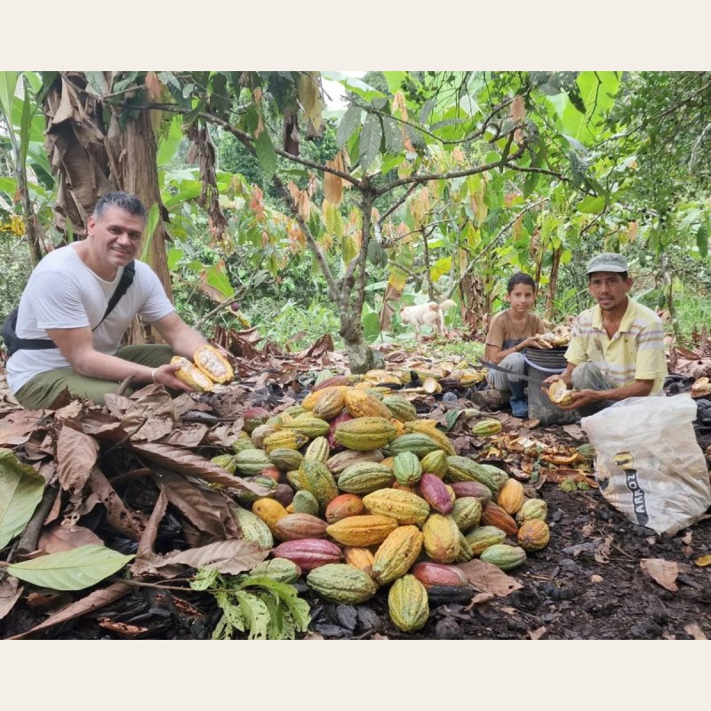 Manteca de cacao orgánica - De agricultores y de las tribus Ashaninka y Nomatsigenga de Perú - Bloque de 1 kg